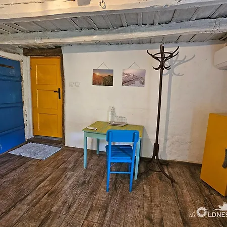 Guest house The Old Nest