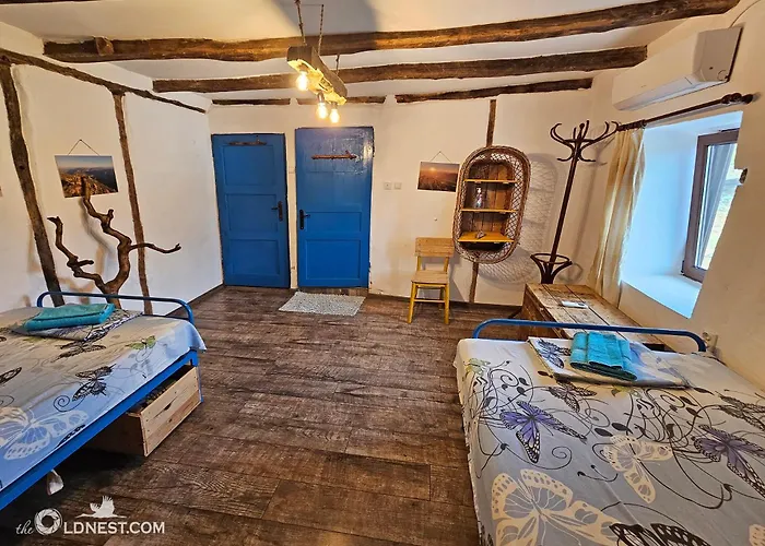 The Old Nest 3* Madzharovo