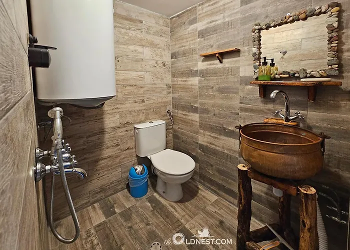 The Old Nest Casa de hóspedes 3*